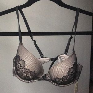 Gillian & O’Malley Lacey Bra